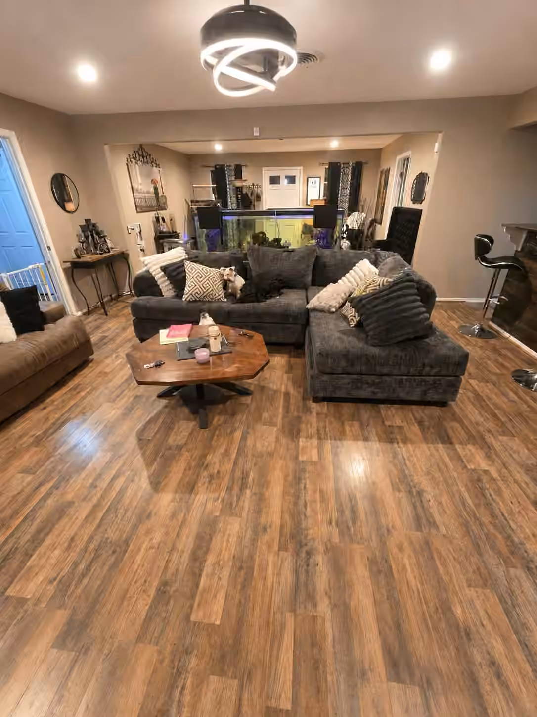 Photo 7 of 105 S Ringgold Street, West Columbia, TX