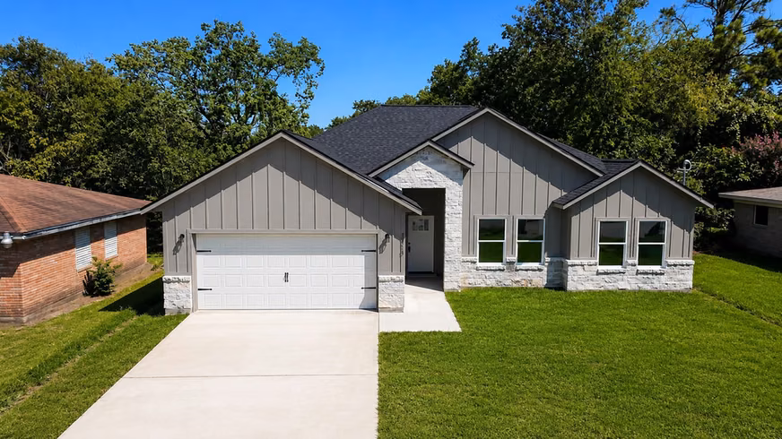 Photo of 5815 Woodrow Street, Texas City, TX