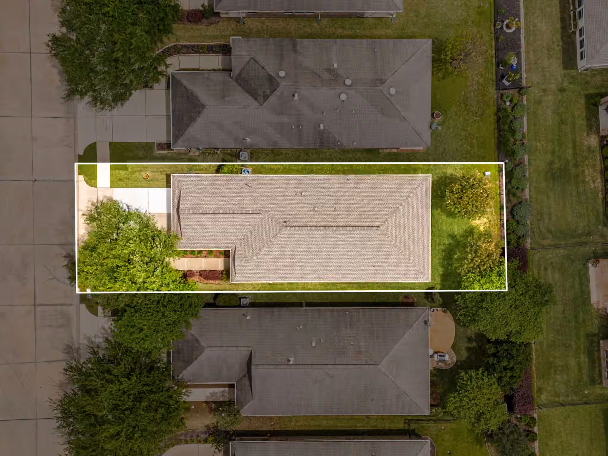 Photo 2 of 1031 Oleander Way, Richmond, TX