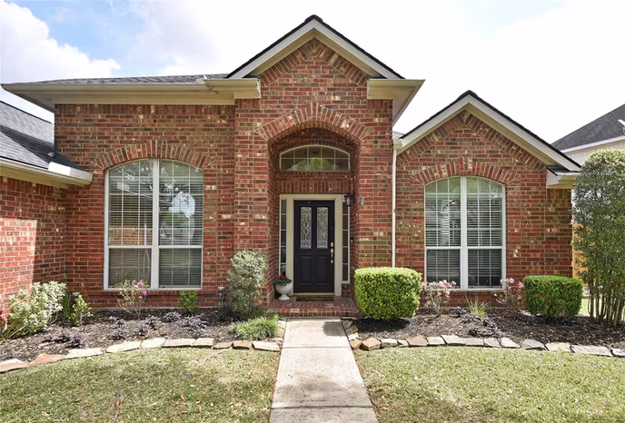 Photo 2 of 21118 Meadow Ash Court, Richmond, TX