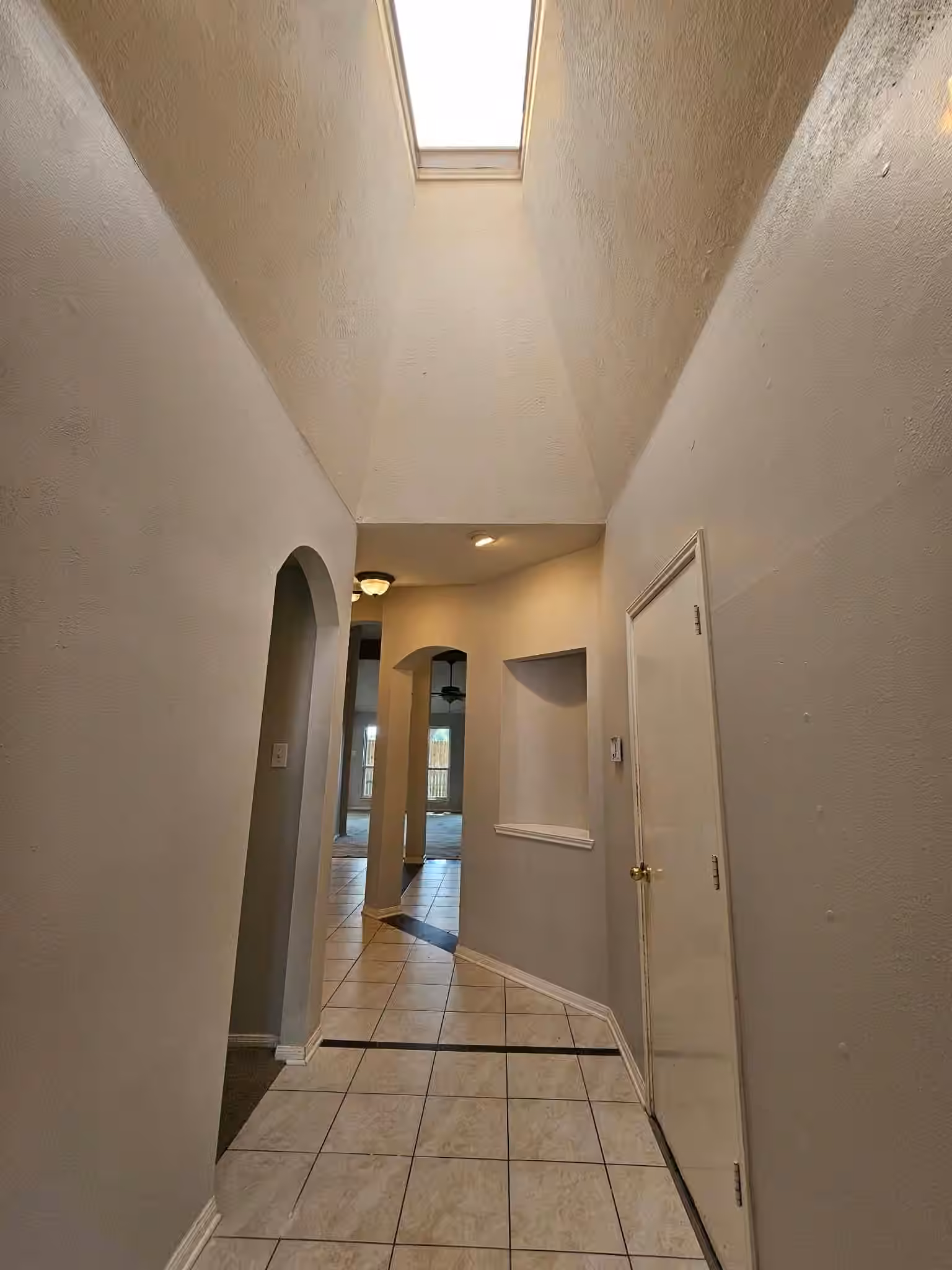 Photo 3 of 3118 Glen Cullen Lane, Pearland, TX