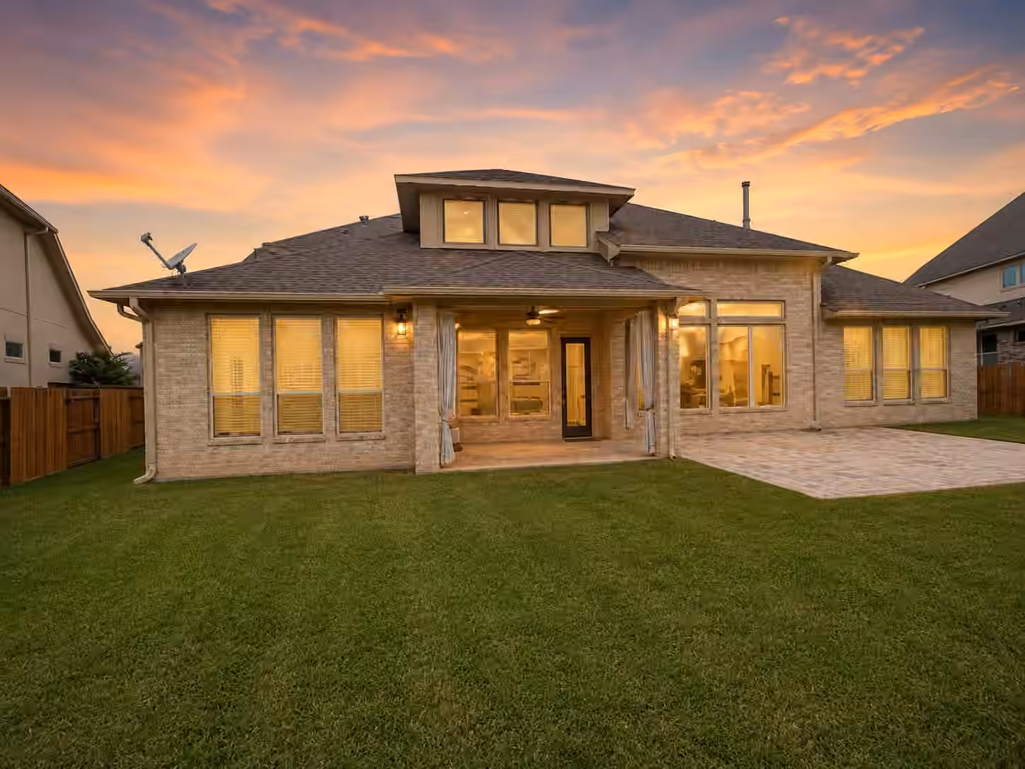 Photo 2 of 24115 Porte Toscana Lane, Richmond, TX