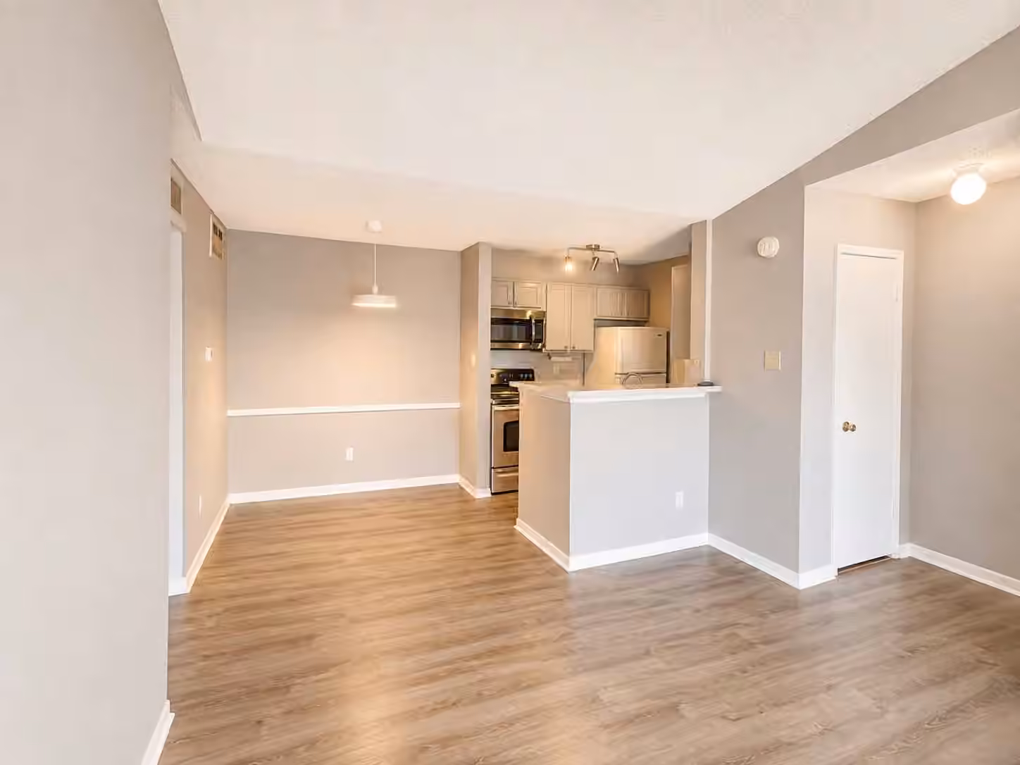 Photo 4 of 2121 Hepburn Street 810, Houston, TX