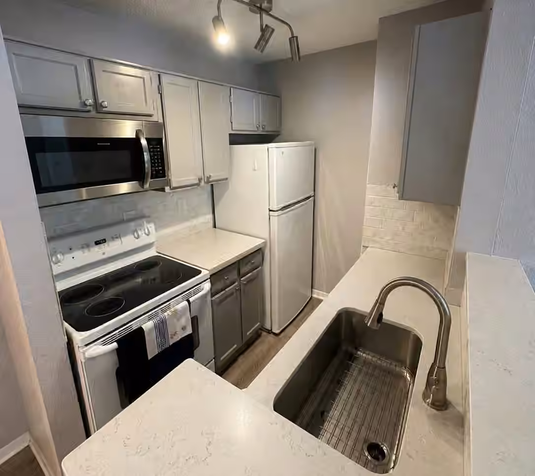 Photo 7 of 2121 Hepburn Street 810, Houston, TX