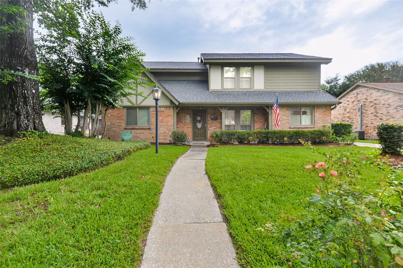 Photo of 3114 Falling Brook Drive, Kingwood, TX