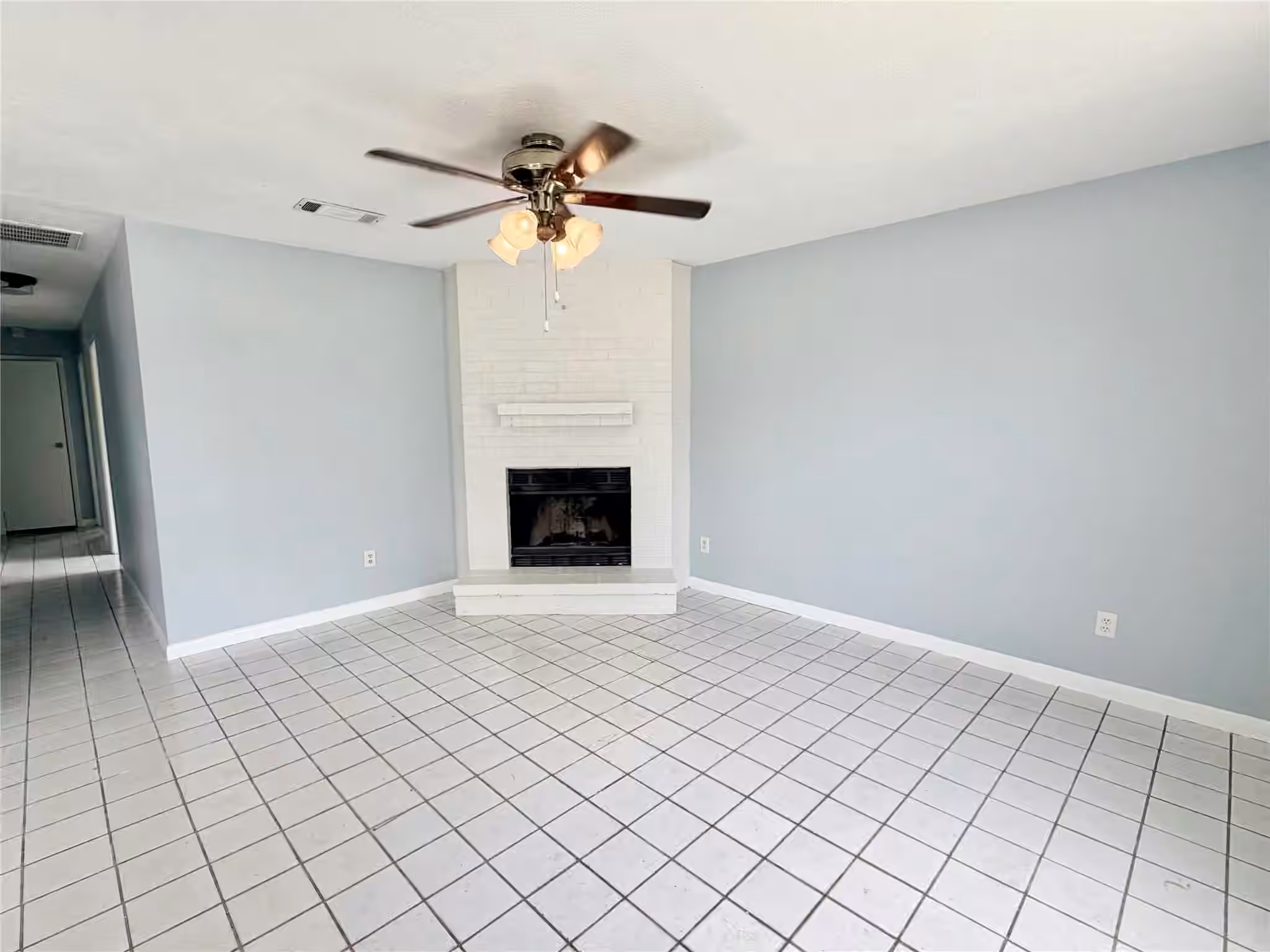 Photo 6 of 2612 4th Avenue N, Texas City, TX