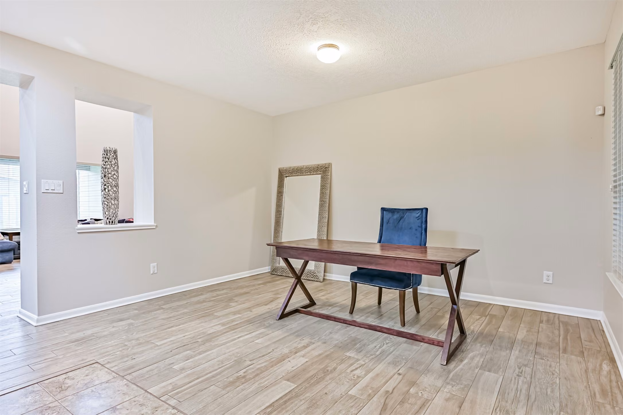 Photo 7 of 6003 Orchard Trail Drive, Pearland, TX