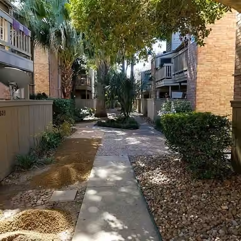 Photo 6 of 6001 reims Road 706, Houston, TX