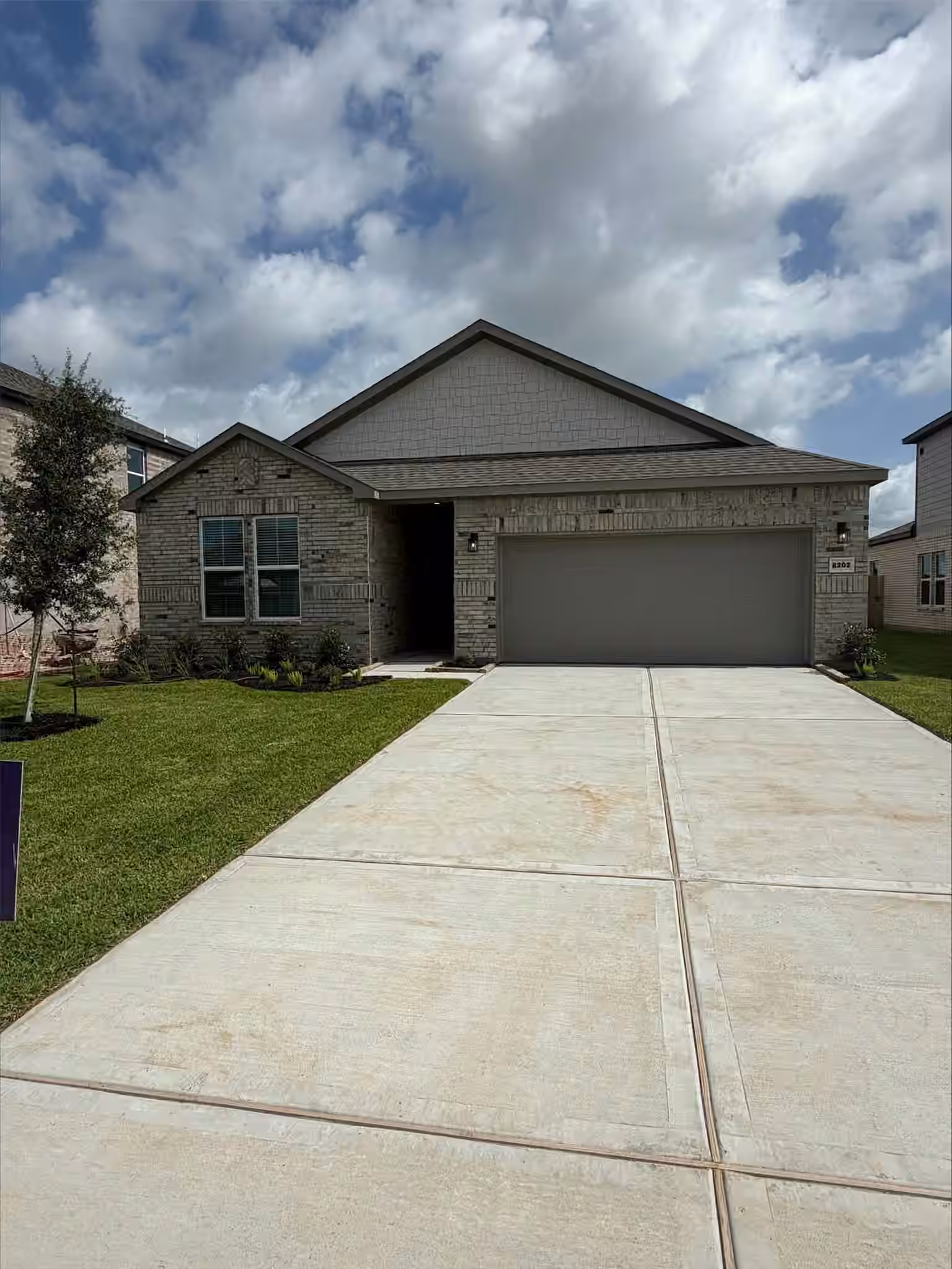Photo of 2821 Zircon Drive, Texas City, TX 77591