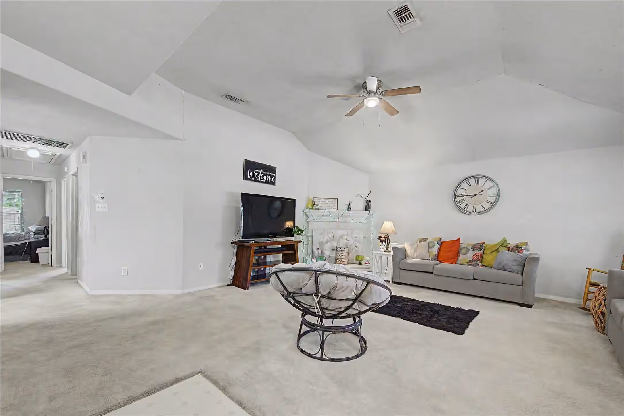 Photo 5 of 18406 Dinner Creek Drive, Katy, TX