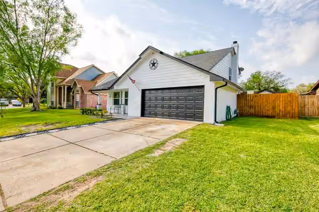 Photo 2 of 11907 Hedgegate Drive, Houston, TX