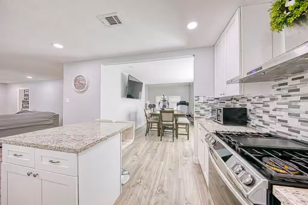 Photo 6 of 11907 Hedgegate Drive, Houston, TX