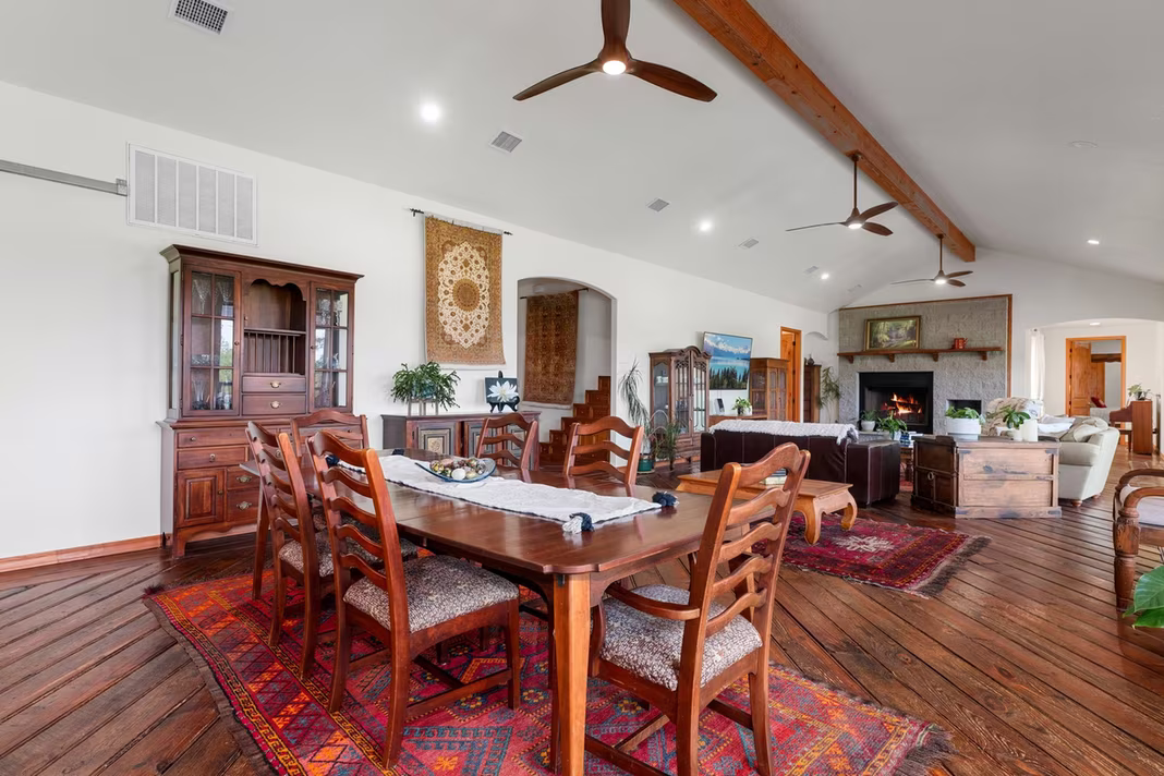 Photo 7 of 4569 Gloster Lane, Sealy, TX