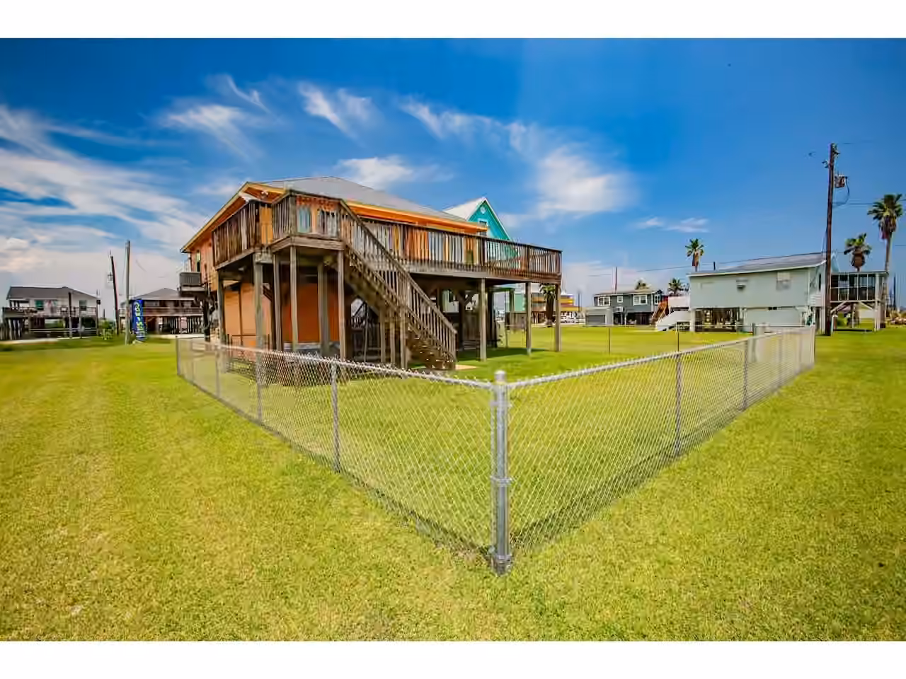 Photo 5 of 419 Thunder Road, Surfside Beach, TX
