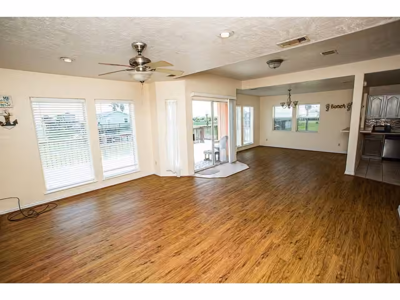Photo 7 of 419 Thunder Road, Surfside Beach, TX