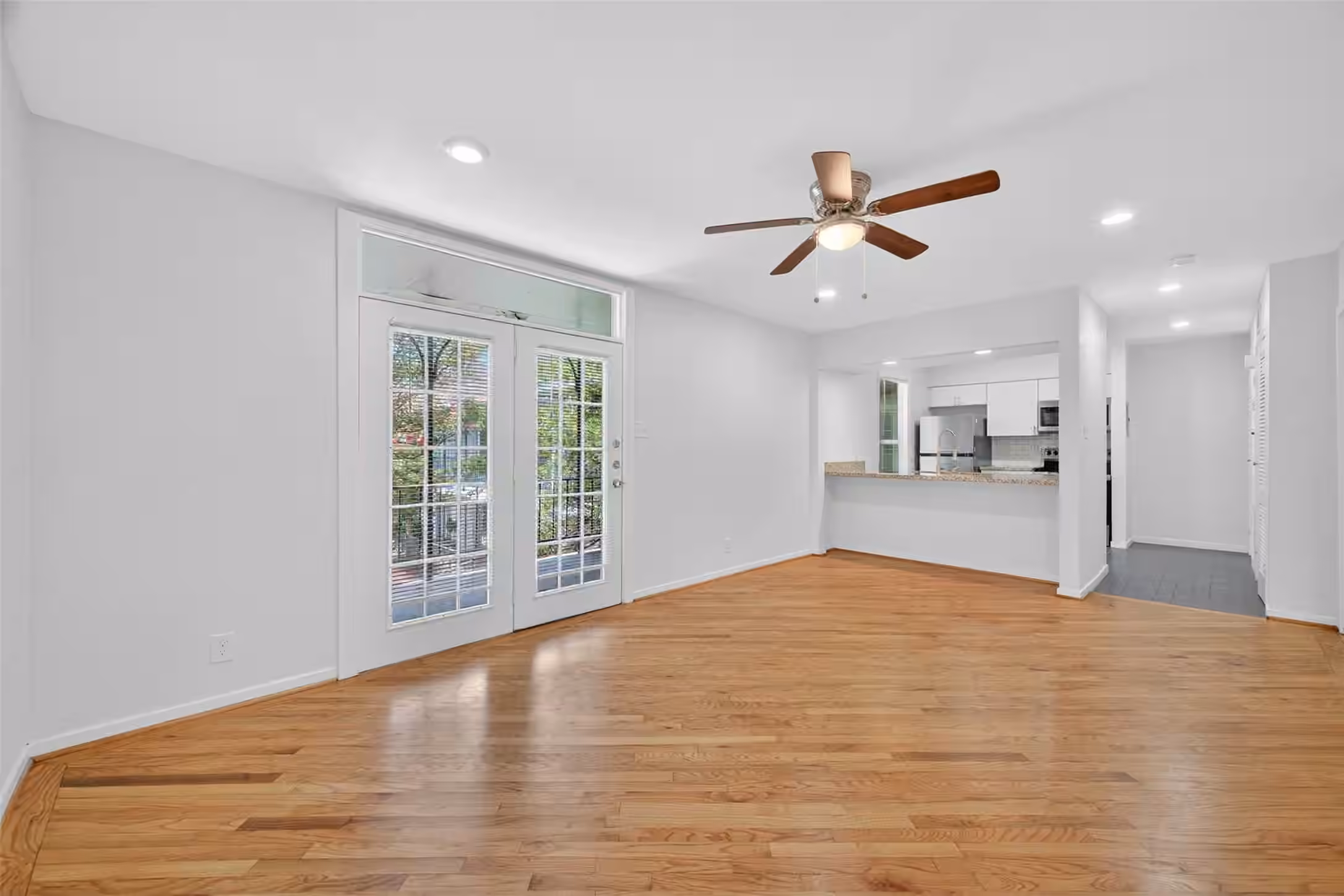 Photo of 3300 Yorktown Street 16, Houston, TX 77056