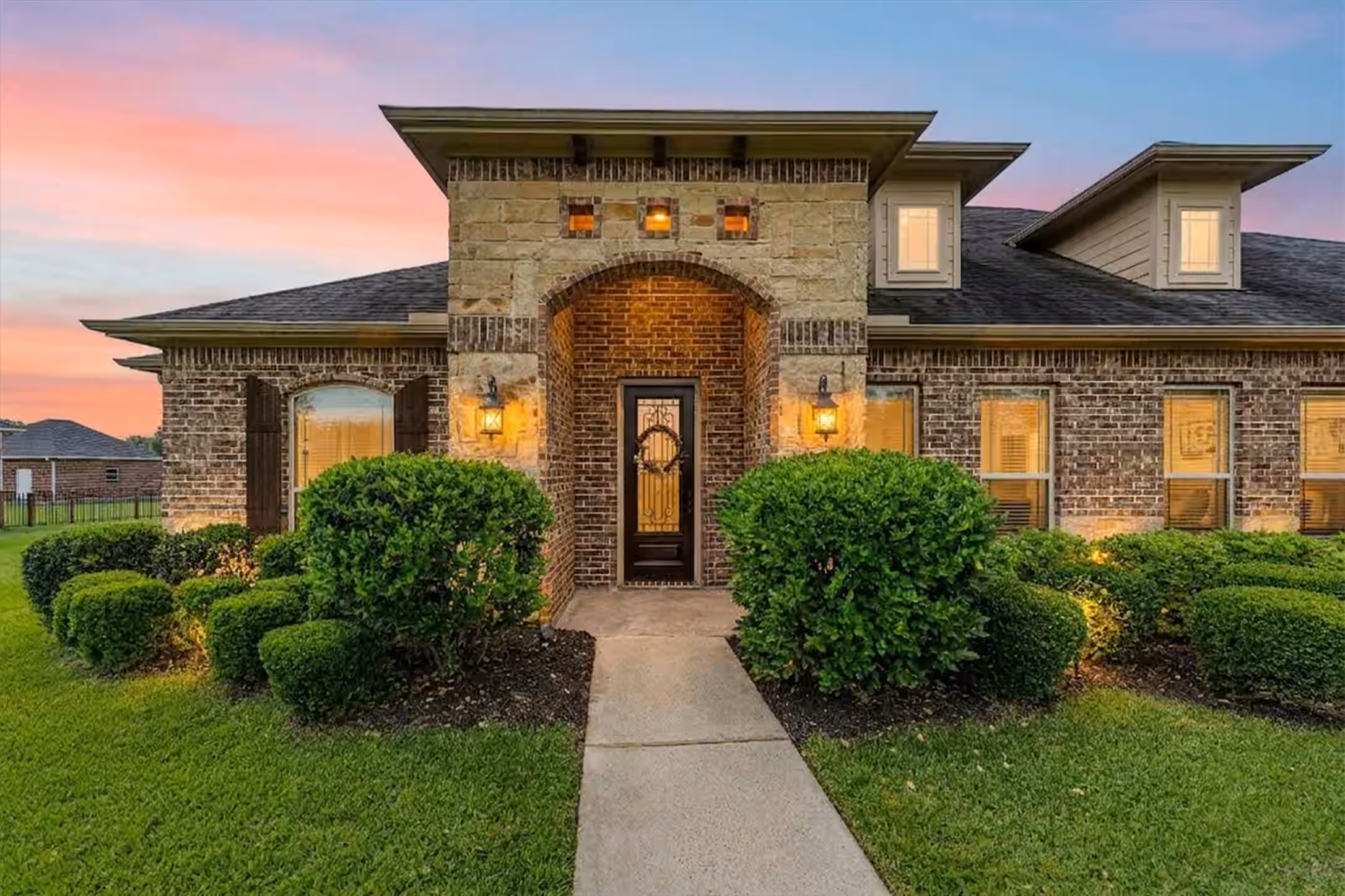 Photo 4 of 18955 Harbor Side Boulevard, Montgomery, TX