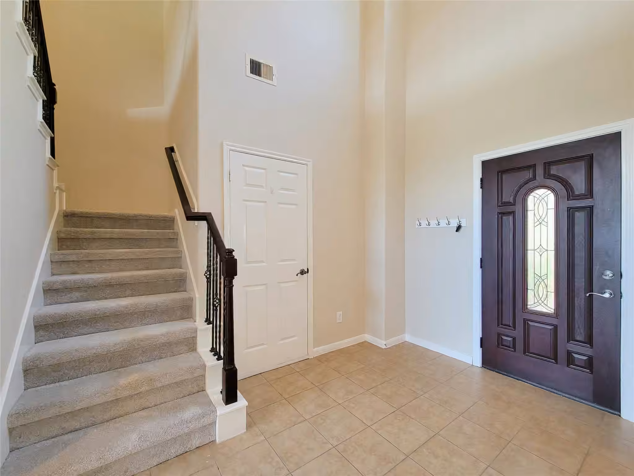 Photo 5 of 8410 Triston Hill Court, Cypress, TX