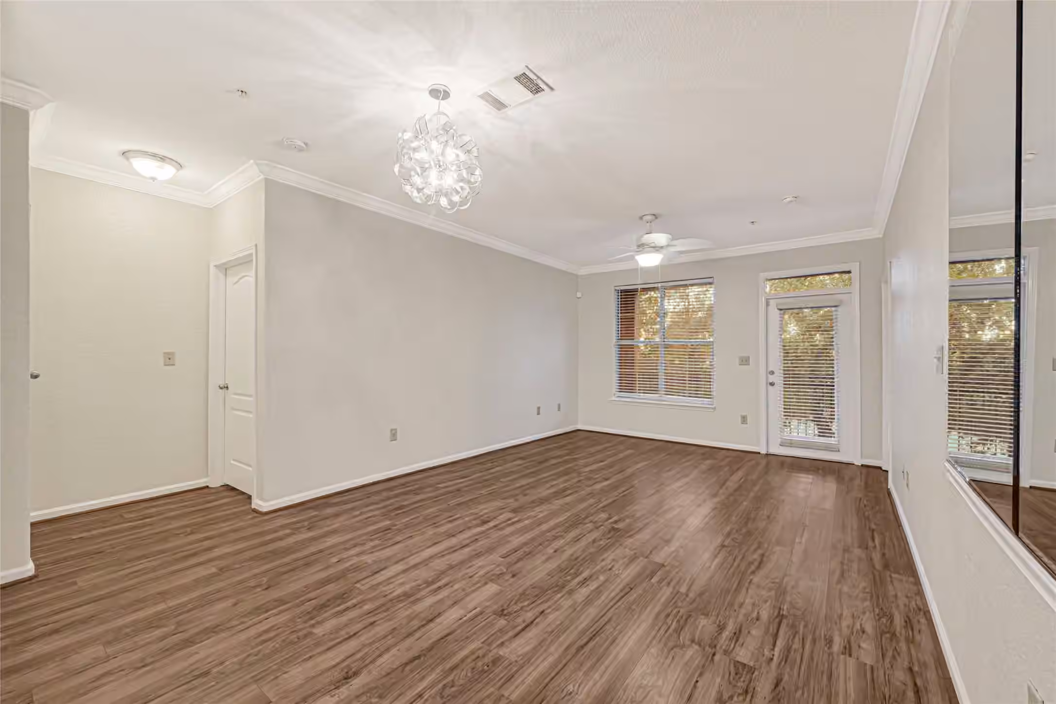 Photo 5 of 1711 Old Spanish Trail 117, Houston, TX