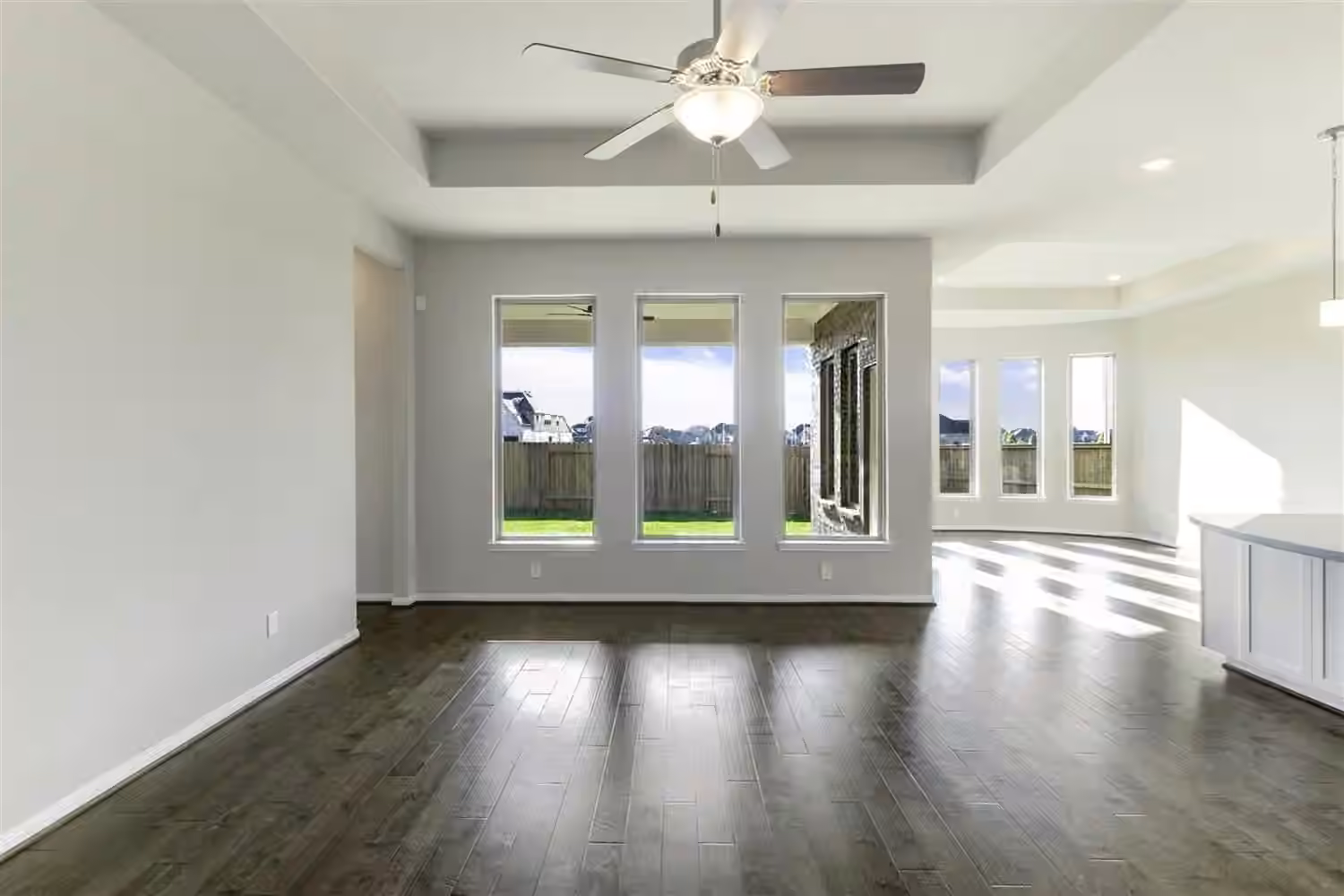 Photo 5 of 6123 Monarch Blossom Lane, Richmond, TX
