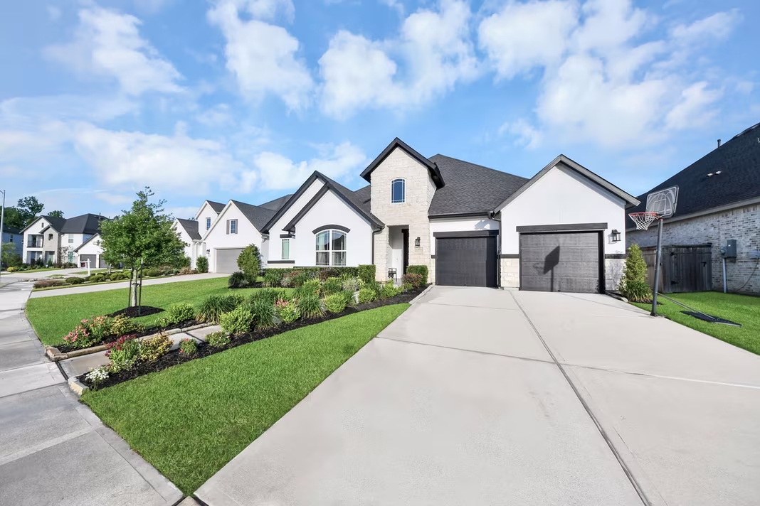 Photo 3 of 1631 Delta Oaks Drive, Missouri City, TX