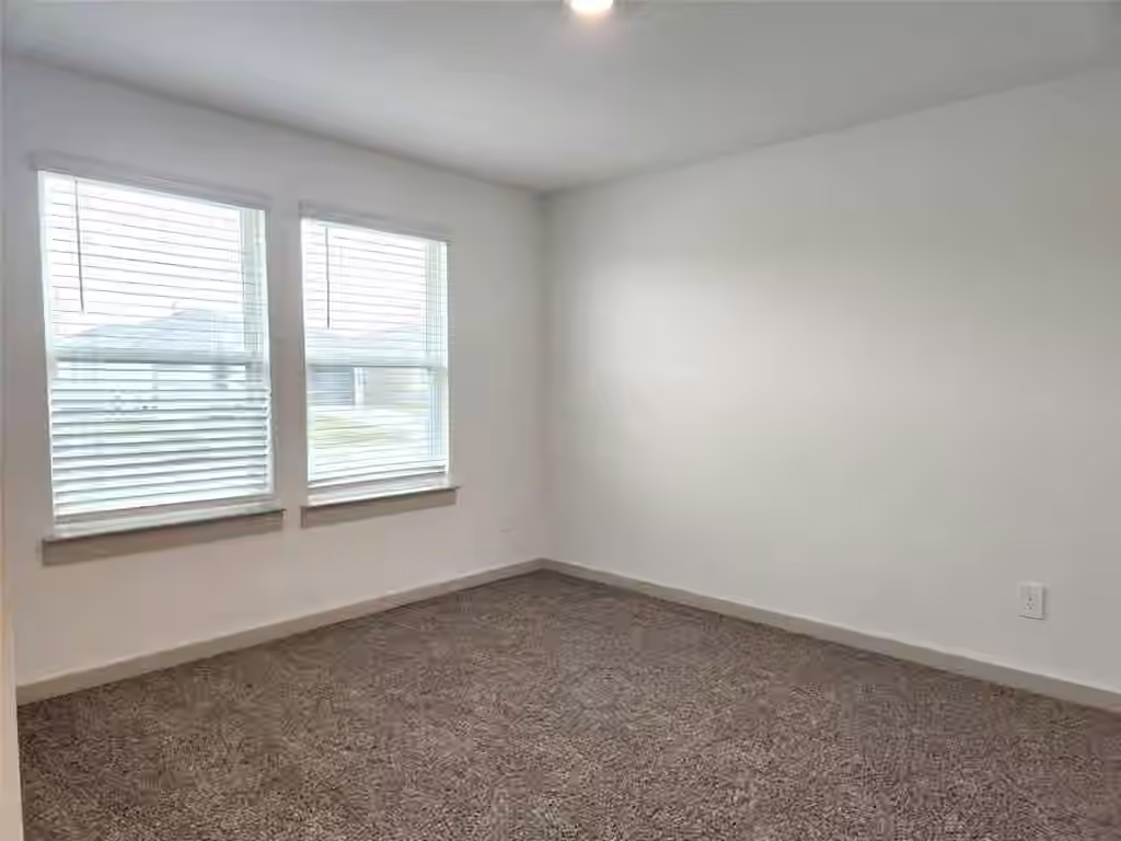 Photo 7 of 7718 Caspian Ranch Drive, Rosharon, TX