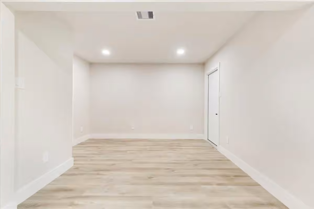 Photo 5 of 3414 Trelawney Drive, Pearland, TX