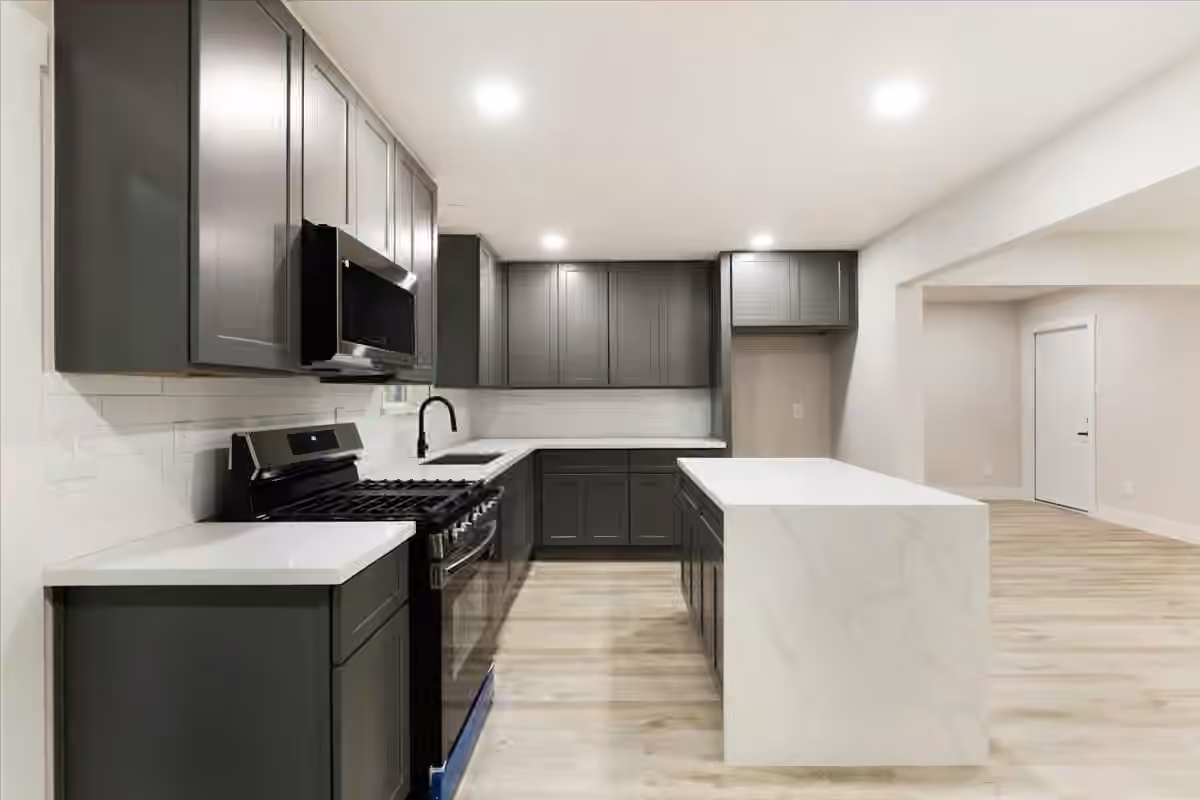 Photo 6 of 3414 Trelawney Drive, Pearland, TX