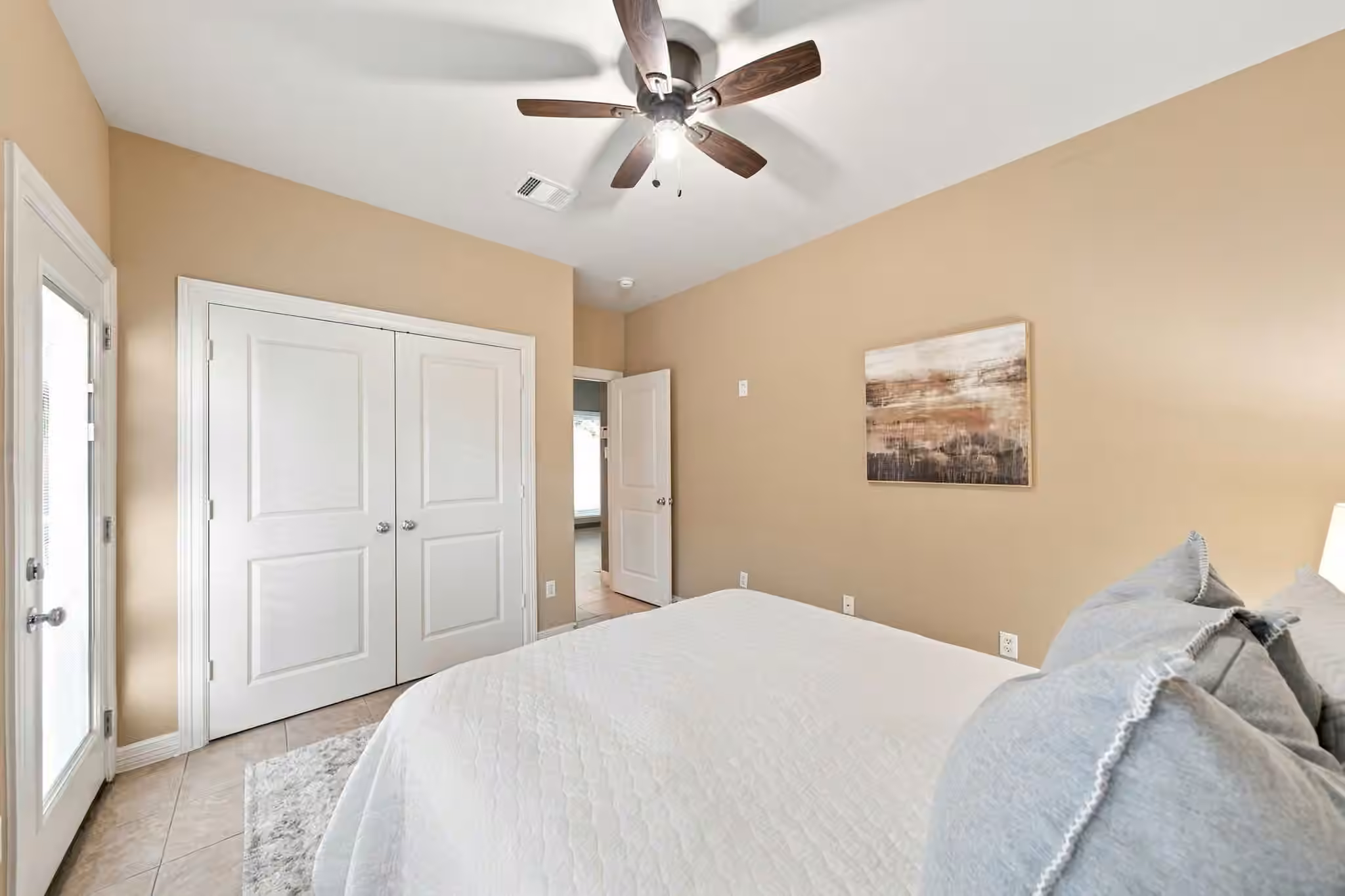Photo 7 of 3808 Center Plaza Drive, Houston, TX