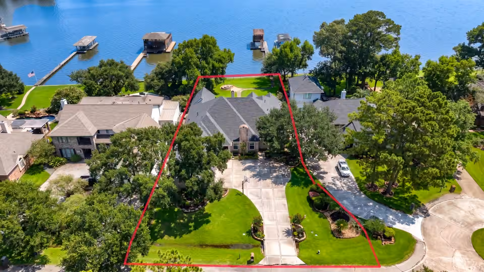 Photo 4 of 7815 Lake Mist Court, Houston, TX