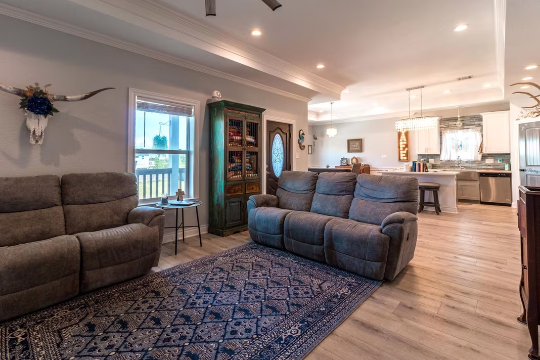 Photo 4 of 12839 E Conquistador Drive, Galveston, TX