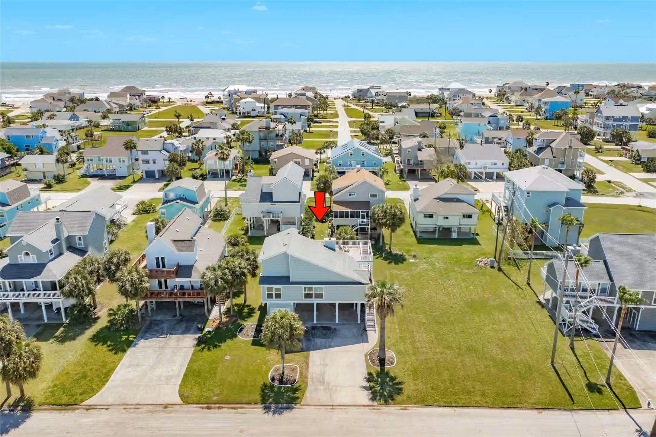 Photo 4 of 13827 Pirates Beach Boulevard, Galveston, TX