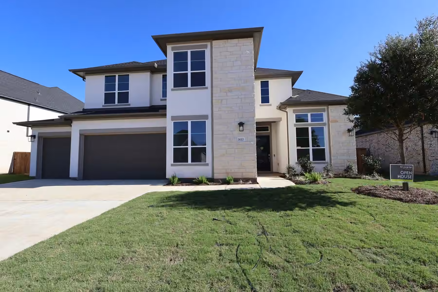 Photo of 14323 Moonlit Creek Court, Montgomery, TX 77316