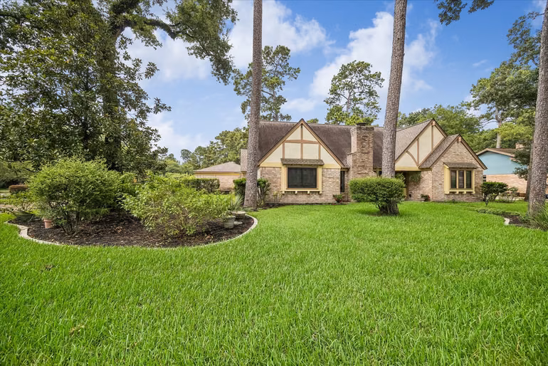 Photo 4 of 2226 Hidden Creek Drive, Houston, TX