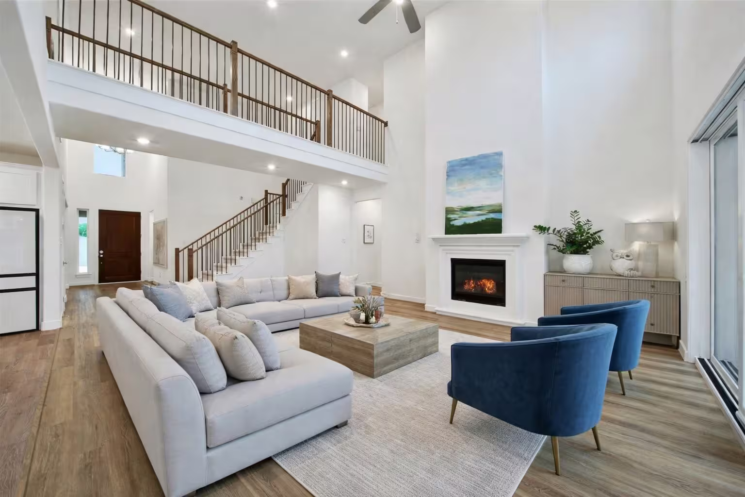 Photo 7 of 5615 Trinity Heights Lane, Sugar Land, TX