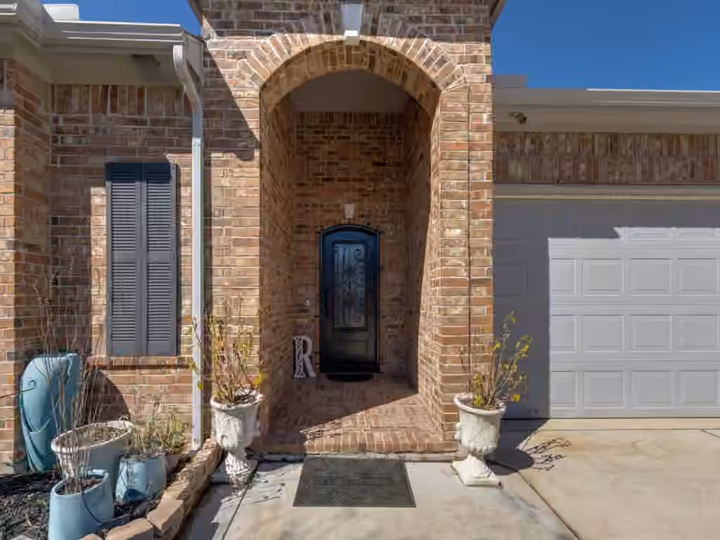 Photo 4 of 3219 Birkhill Court, Bay City, TX