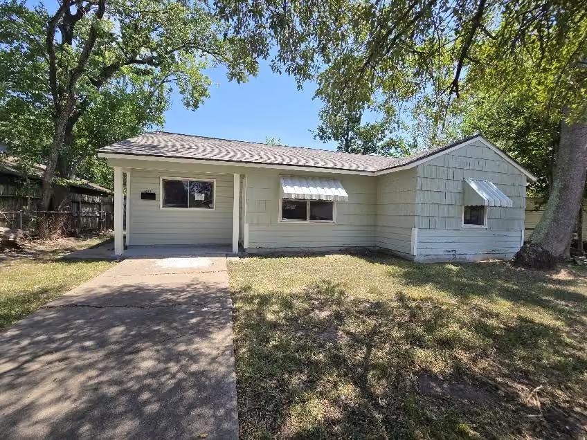 Photo of 822 Woodhue Street, Channelview, TX