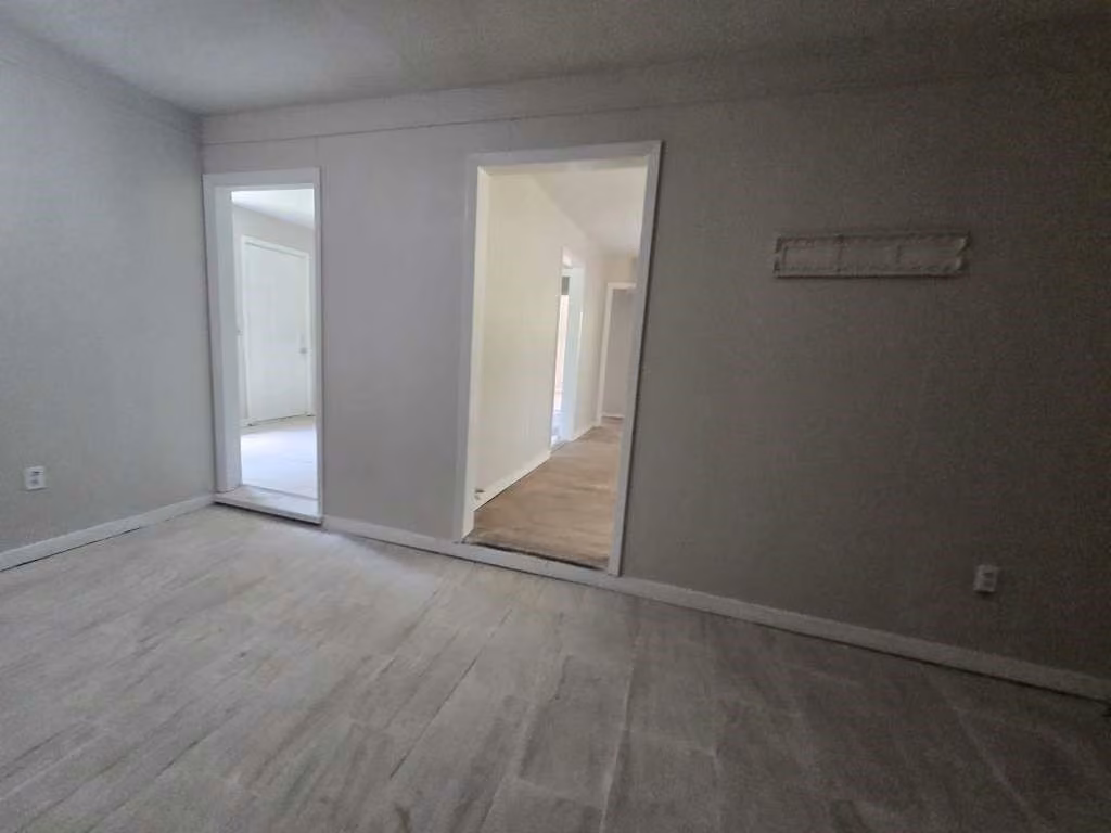 Photo 7 of 822 Woodhue Street, Channelview, TX
