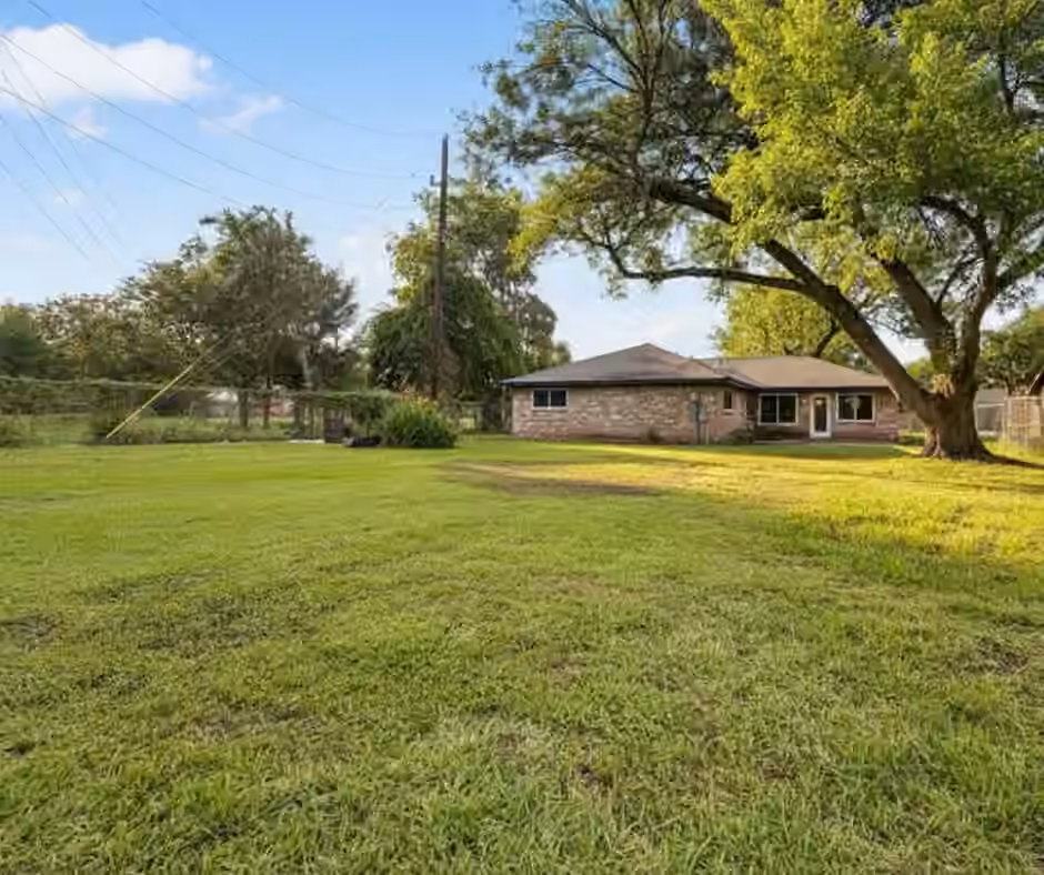 Photo 3 of 13123 Foxburo Drive, Houston, TX