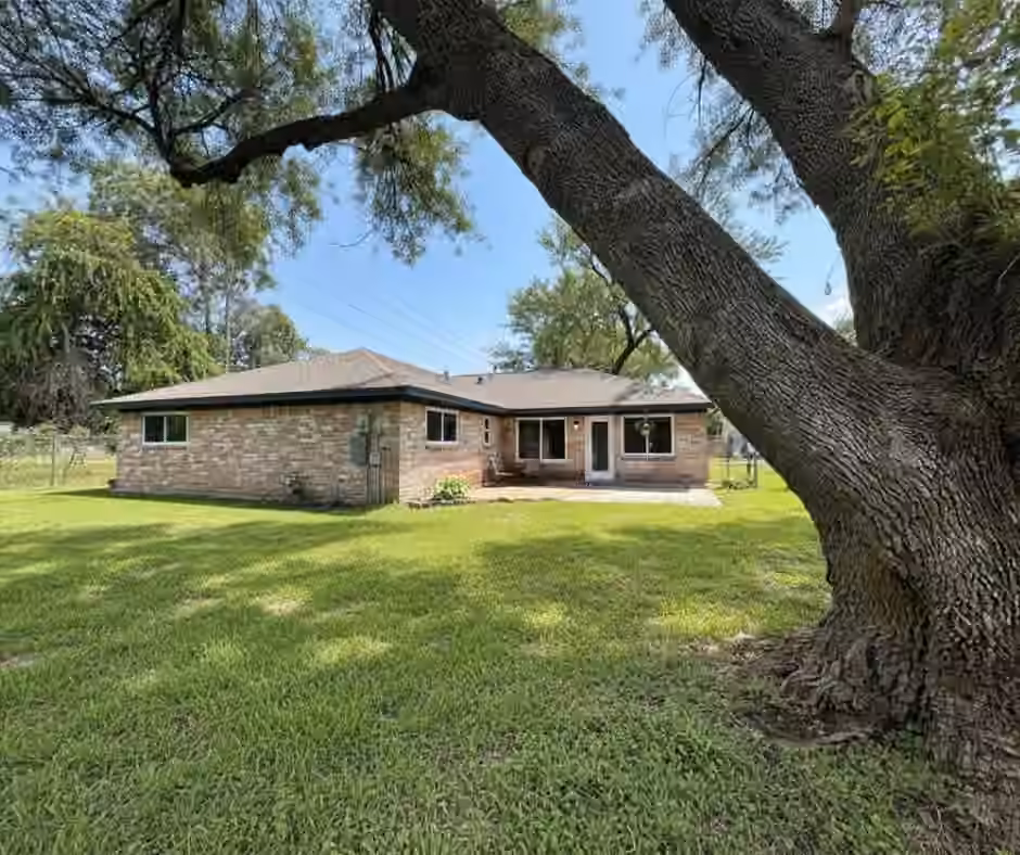 Photo 5 of 13123 Foxburo Drive, Houston, TX