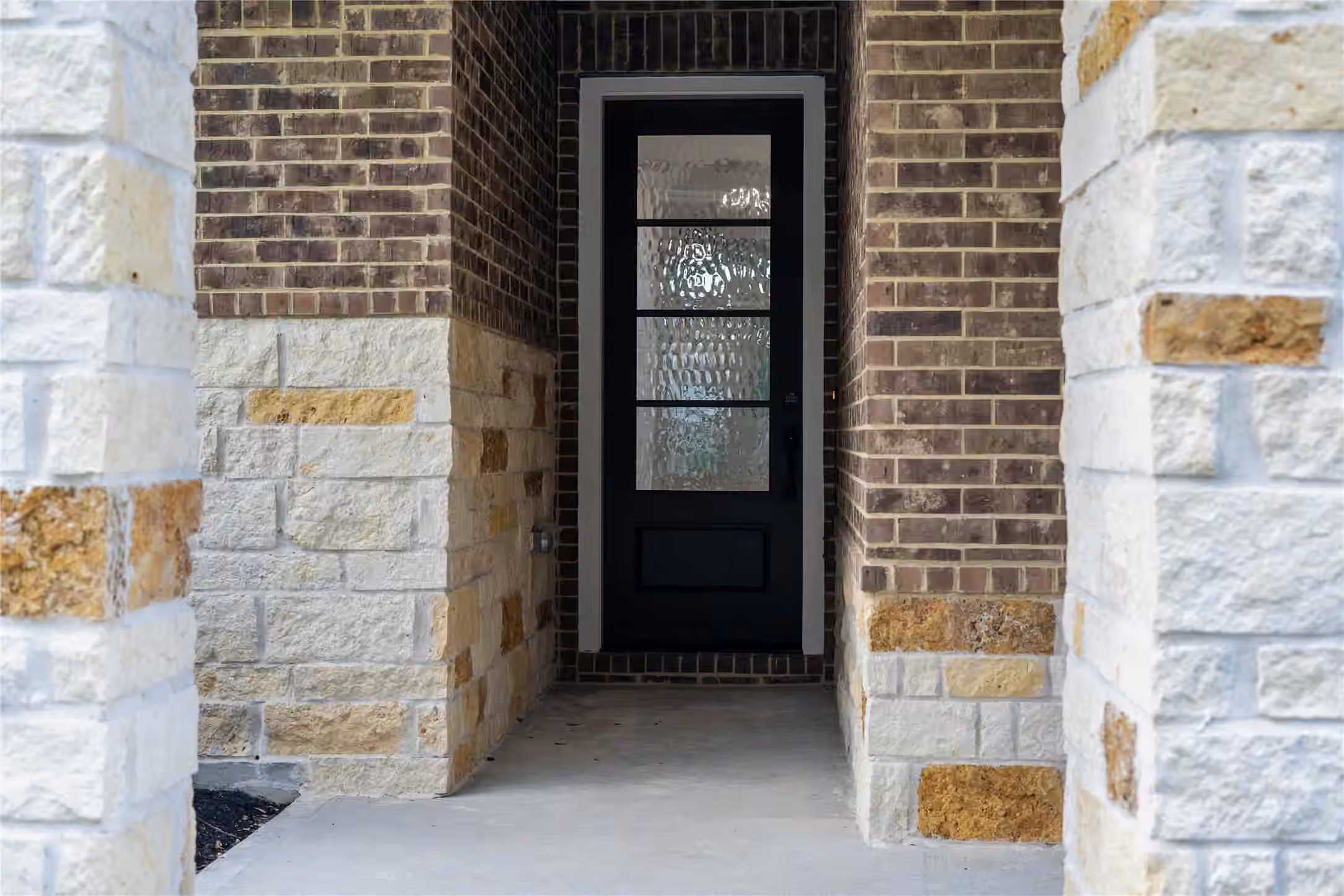 Photo 5 of 17728 Gold Saddle Lane, Magnolia, TX