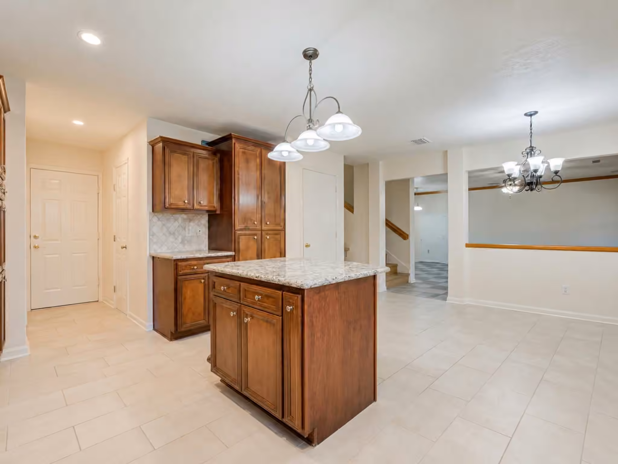 Photo 3 of 16131 Canaridge Drive, Houston, TX
