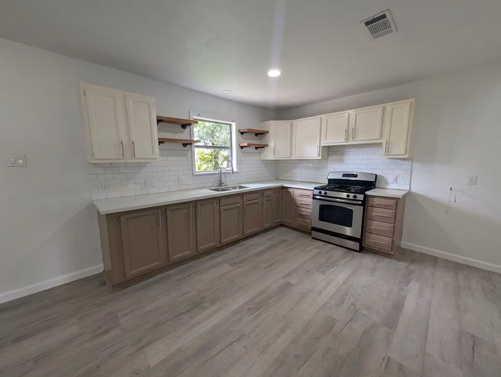 Photo of 306 Allendale Road, Pasadena, TX 77502