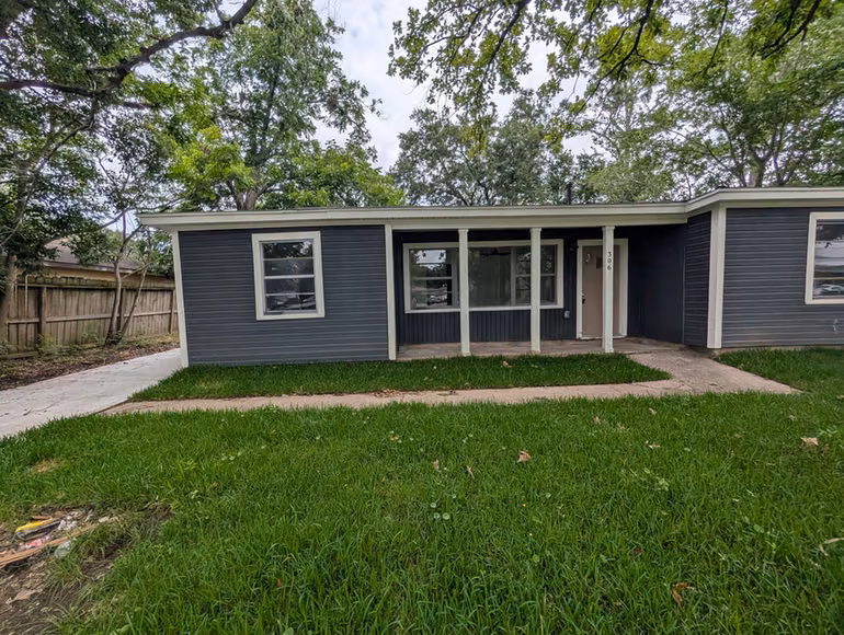 Photo 4 of 306 Allendale Road, Pasadena, TX