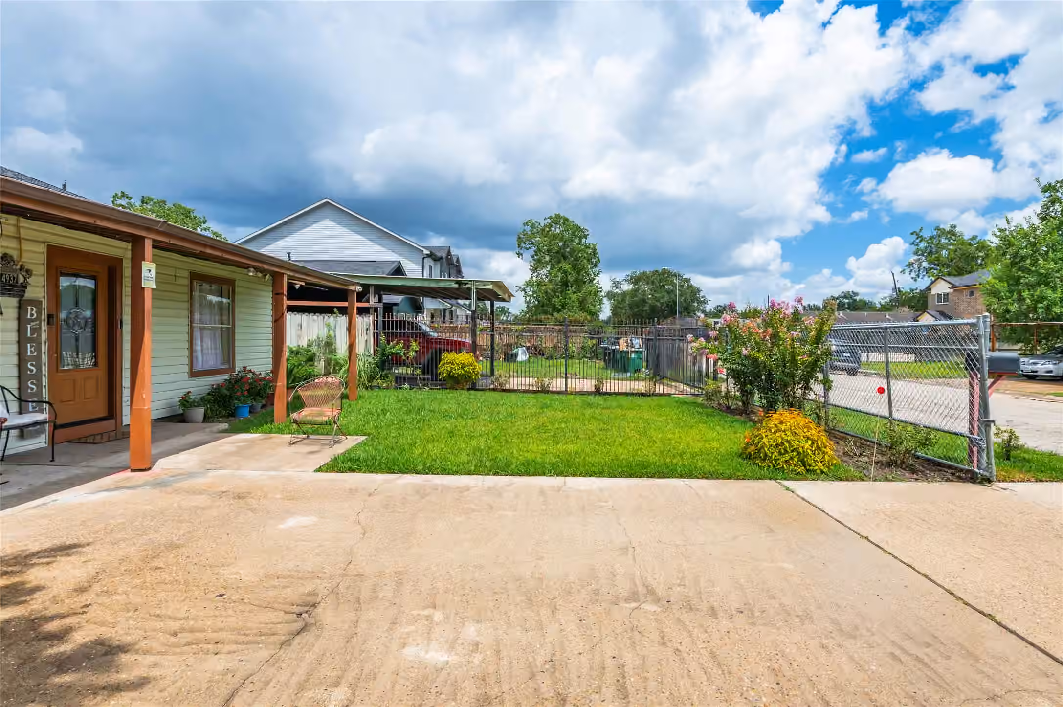 Photo 2 of 4937 Bataan Road, Houston, TX