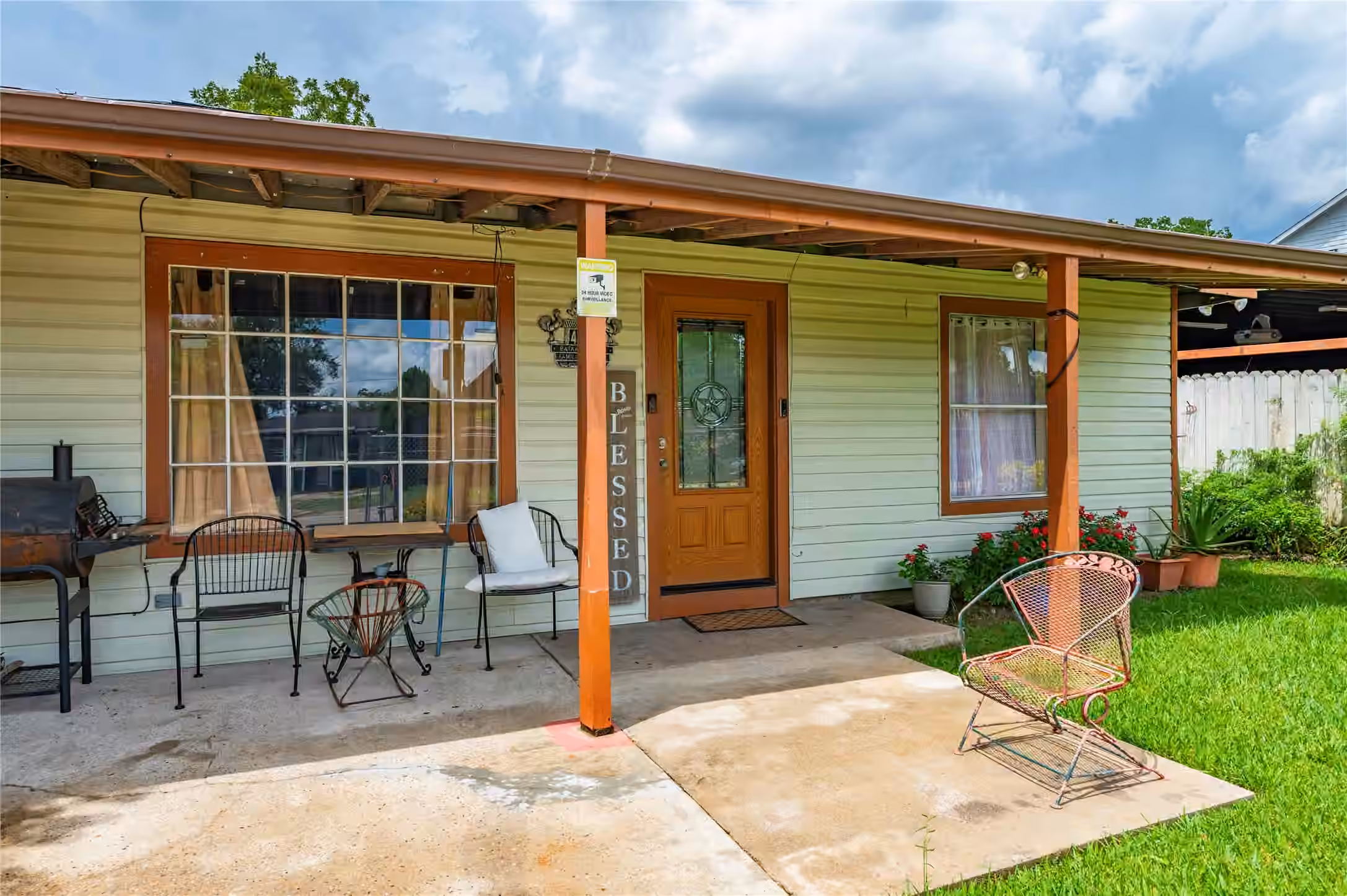 Photo 5 of 4937 Bataan Road, Houston, TX
