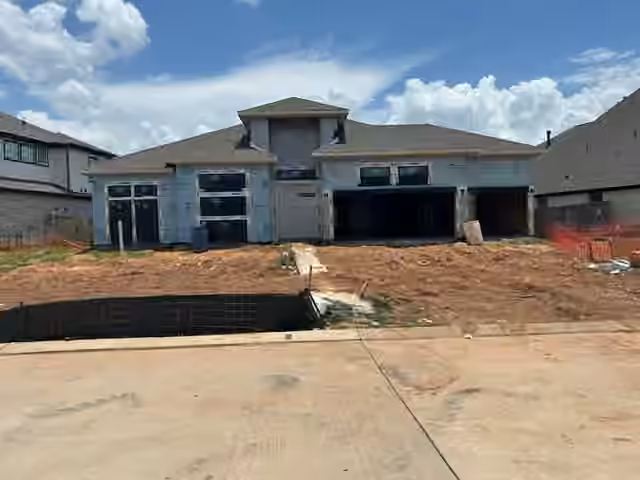 Photo 2 of 4506 Heather Crossing Road S, Fulshear, TX