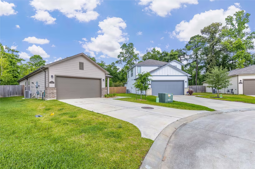 Photo 3 of 20906 Endeavor Way, Porter, TX