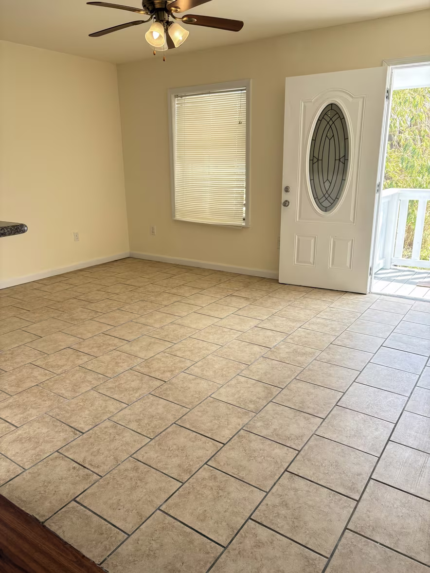 Photo 2 of 7220 Avenue R, Galveston, TX