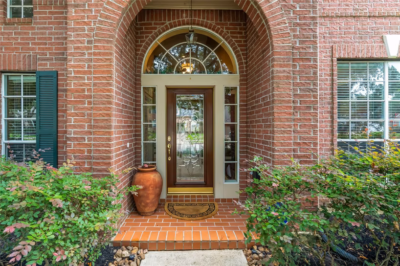 Photo 4 of 7914 Chianti Court, Sugar Land, TX
